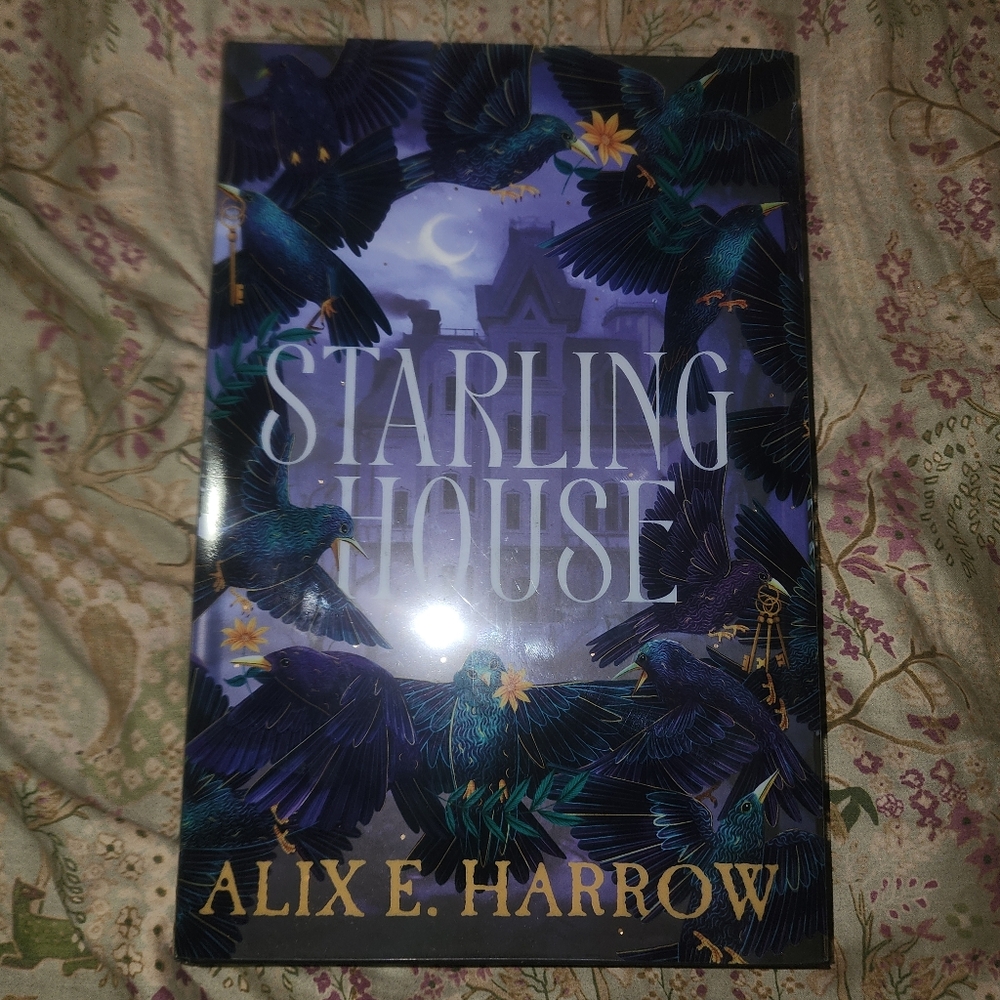 Illumicrate Starling House special edition